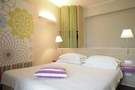 Best Western Maison B - 31