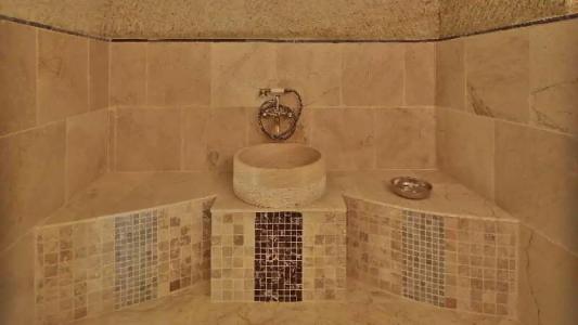 Golden Cave Suites - 41