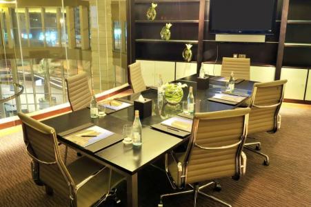 Grand Millennium Al Wahda and Executive Apartments Abu Dhabi - 32