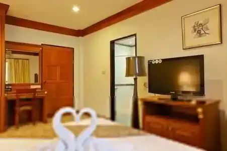 Inn House- SHA Extra Plus - 30