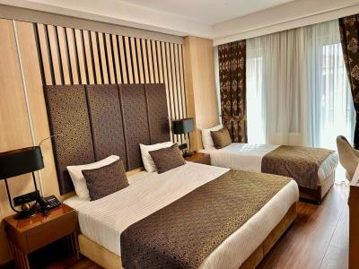 Pell Palace & Spa - 3