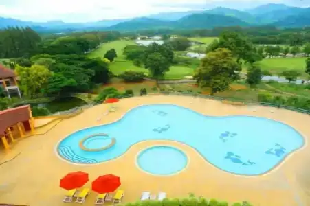 Sir James Resort - 1