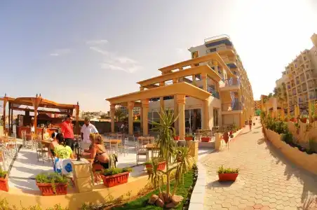 Sphinx Aqua Park Beach Resort - 78