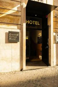 Central Lodge - 19
