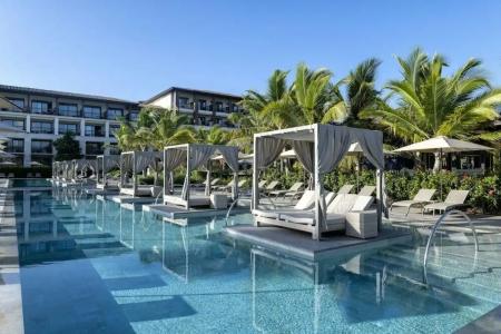 Adults Only Club at Lopesan Costa Bávaro Resort - 20