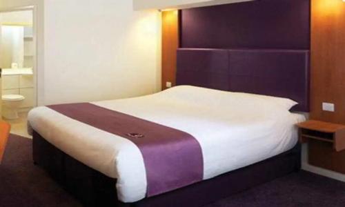 Premier Inn Dubai Investments Park - 38