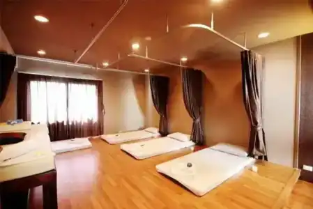 Evergreen Place Siam by UHG - SHA Extra Plus - 53
