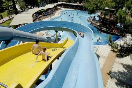 Catamaran Quality Times - 2