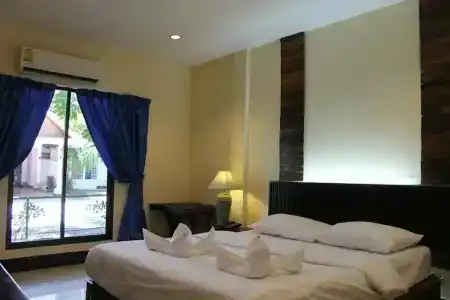 Deeden Pattaya Resort - 2