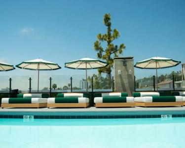 Chamberlain West Hollywood - 19