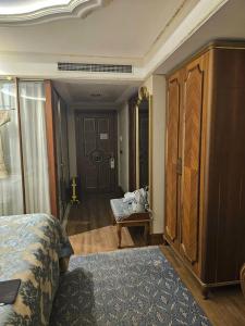 Romance Istanbul Boutique Class - 65