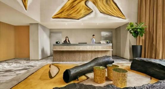 Mondrian Park Avenue - 45