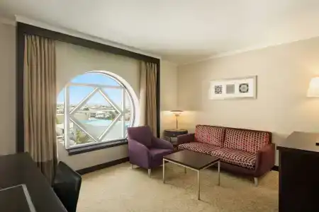 Ramada Plaza by Wyndham Dubai Deira - 29
