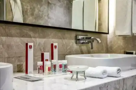 Clarion Golden Horn - 66