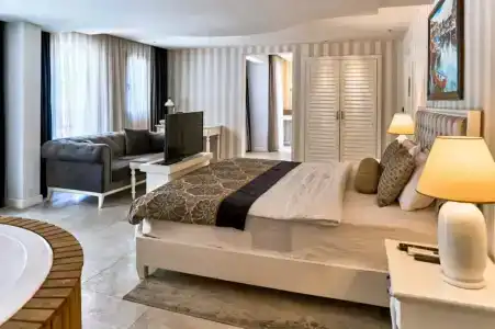 Salonika Suites