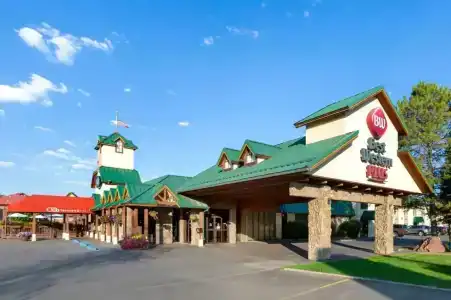 Best Western Plus GranTree Inn - 4