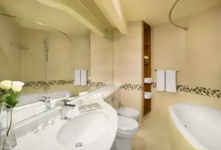 City Seasons Towers Bur Dubai - 83