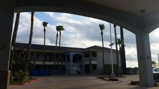 Texas Inn Downtown McAllen - 76