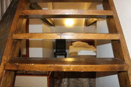 Three Crowns Residents - 18