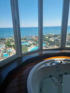 Limak Lara Deluxe & Resort Antalya - 13