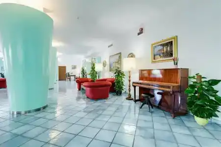 Metropole - 27