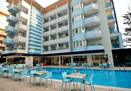 Kleopatra Ramira - All Inclusive - 91