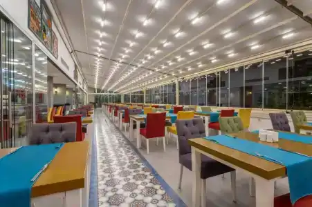 Best Western Plus Khan - 36