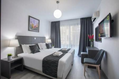 Blazer Residence - 52