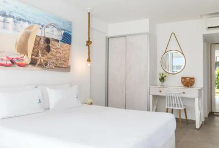 Blue Harbour Boutique - 82