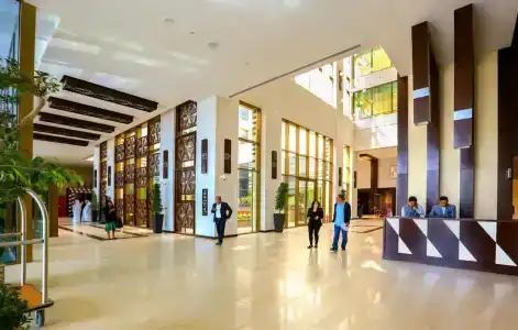 Metropolitan Dubai - 58