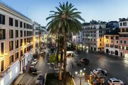 Piazza di Spagna 9