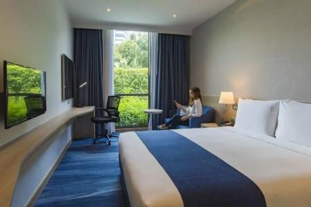 Holiday Inn Express Bangkok Soi Soonvijai, an IHG - 79
