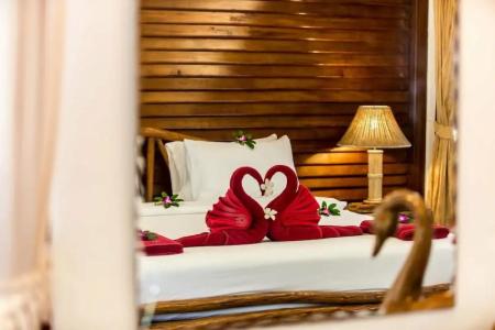 Crystal Bay Yacht Club Beach Resort - 98