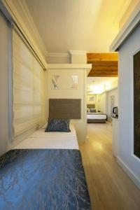 Castle Old Town - 98