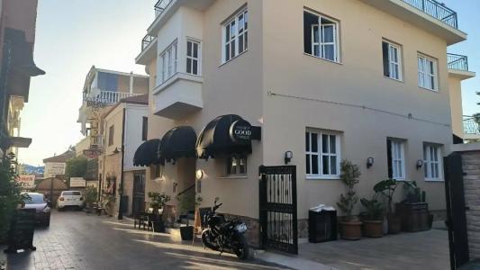 House of Good Things - 1