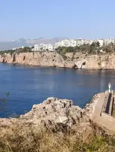 KIANA KALEİÇİ - 47