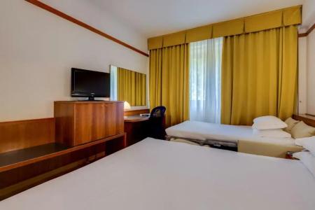 Best Western City - 43