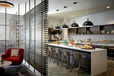 Ventura Beach Marriott - 68