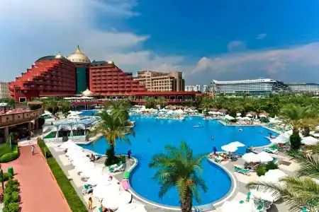 Delphin Deluxe Resort