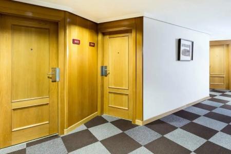 Rafaelhoteles Piramides - 26