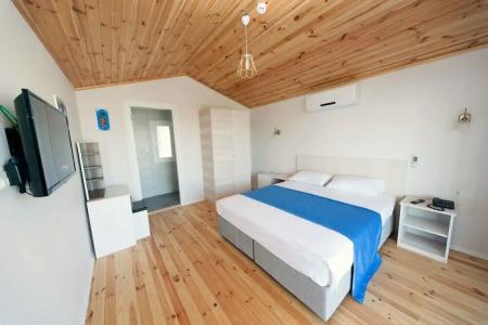 Metins Gümüşlük - 84