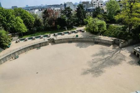 Des Arenes - 27