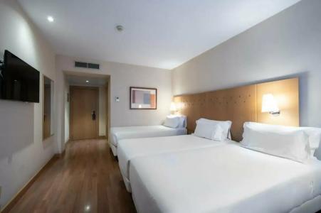 Catalonia La Maquinista - 93