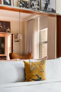 Mondrian Park Avenue - 92