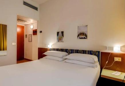 Best Western City - 39