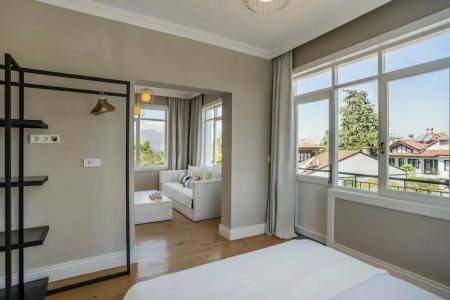 House of Good Things - 90