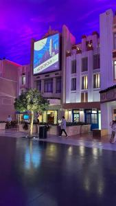 The WB Abu Dhabi, Curio Collection by Hilton - 70