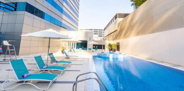 Premier Inn Dubai Al Jaddaf - 10