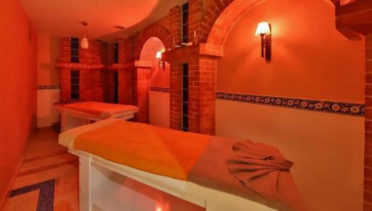 Ramada By Wyndham İstanbul Taksim - 44