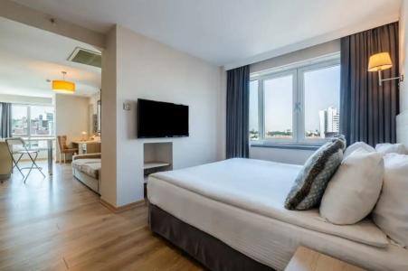 Ramada by Wyndham Ankara - 1